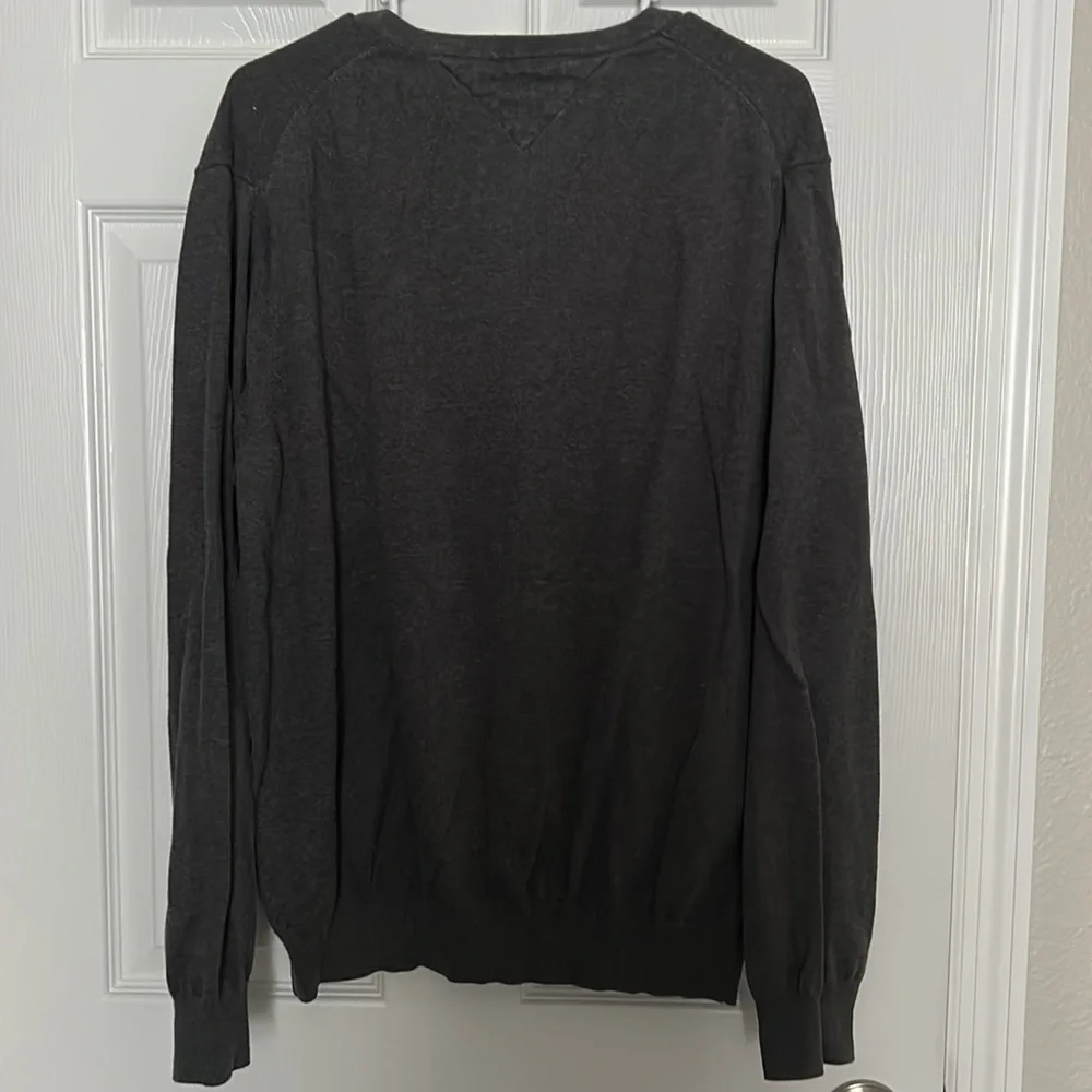Tommy Hilfiger gray sweater v Neck premium cotton xl - Picture 5 of 5